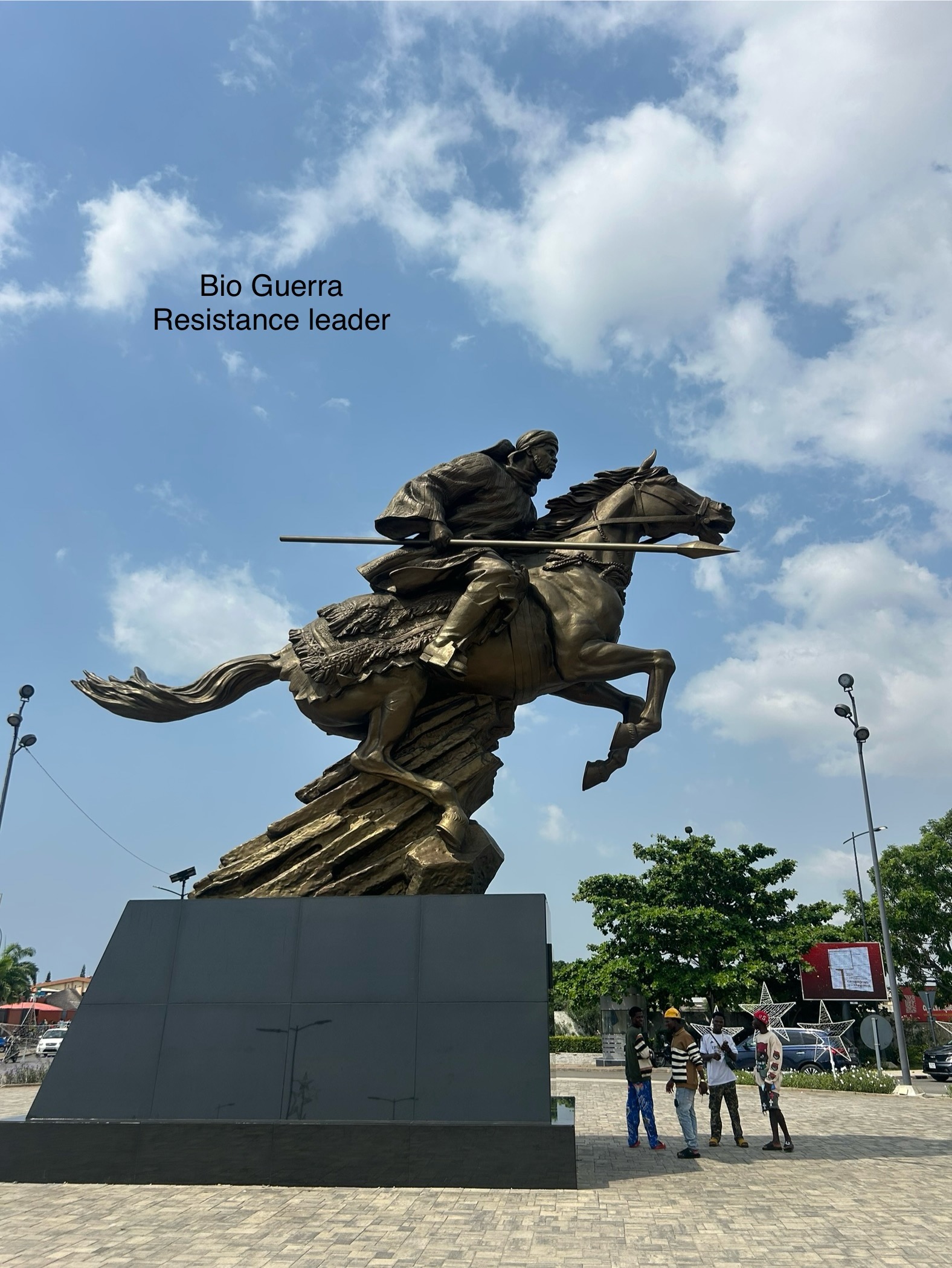bio_guerra