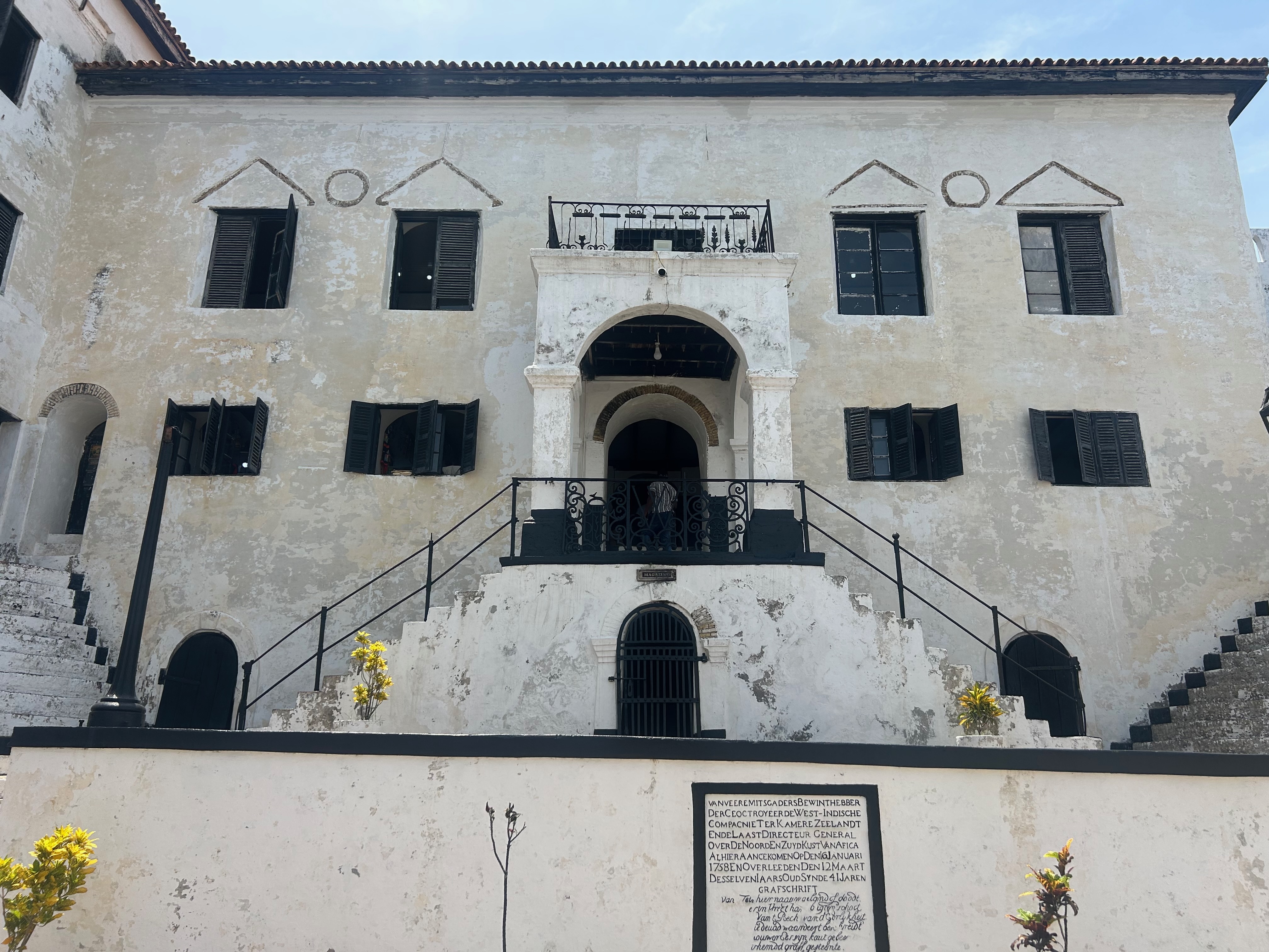 elmina3