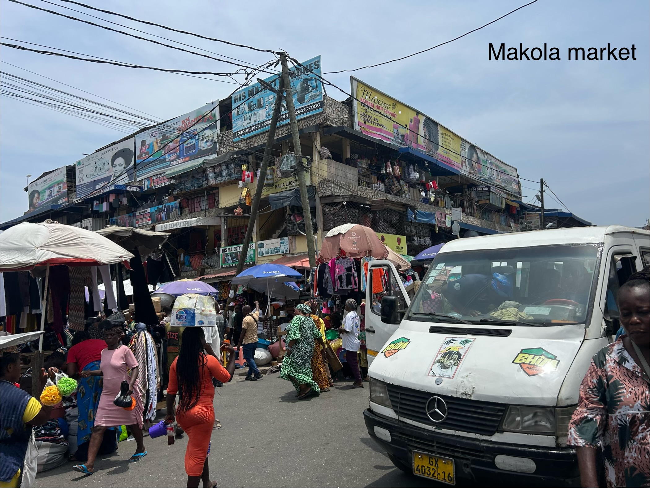 makola_market
